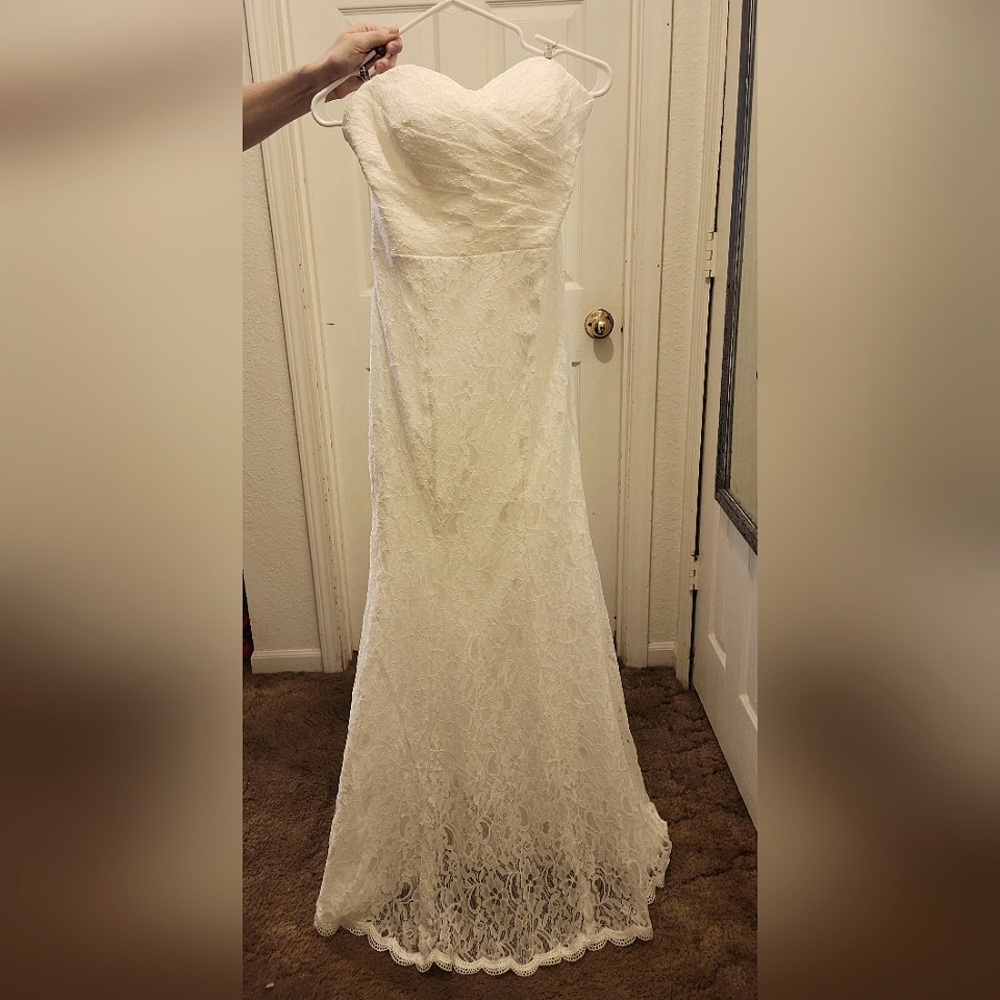 Wedding dress